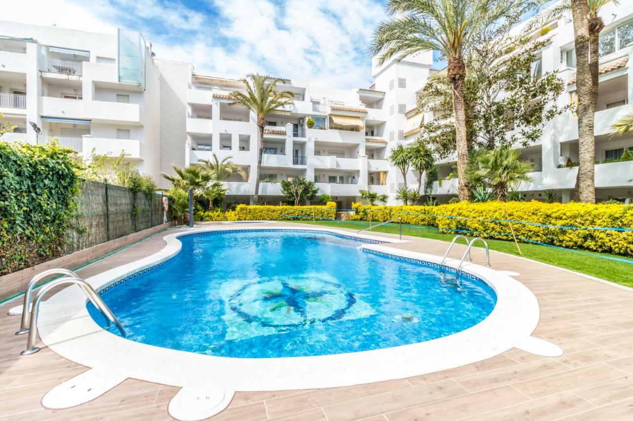 Apartment Holidays Royal Marine *